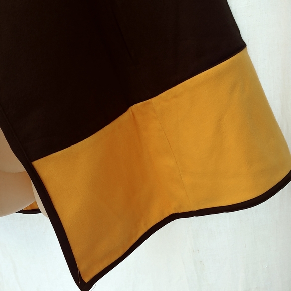 Shein 2 toned cape black yellow Size XS - Picture 5 of 7